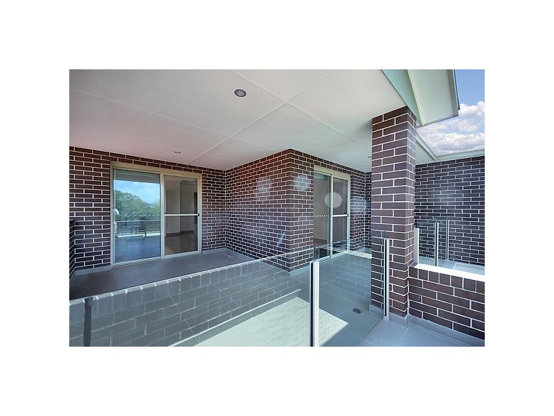 47 Thomas Street, Picnic Point NSW 2213