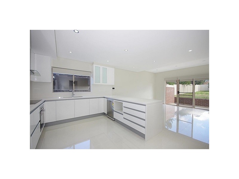47A Thomas Street, Picnic Point NSW 2213