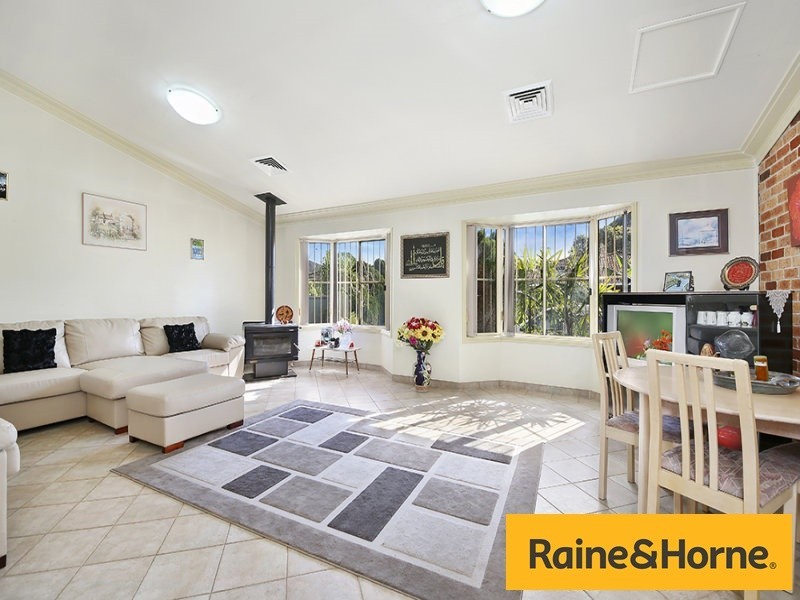 134A Boronia Rd, Greenacre NSW 2190