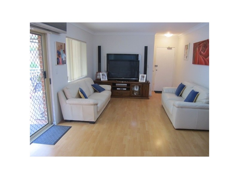 3/3-5 Shenton Avenue, Bankstown NSW 2200