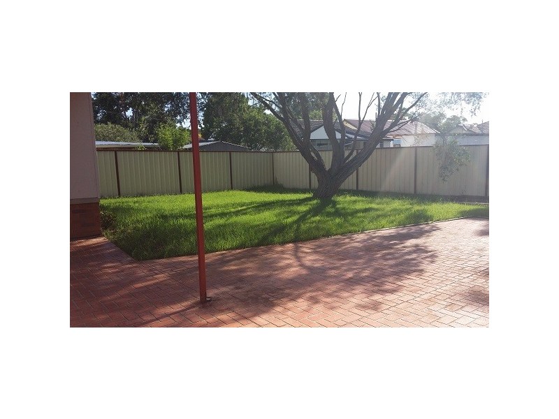 13 Lewis Street, Bradbury NSW 2560