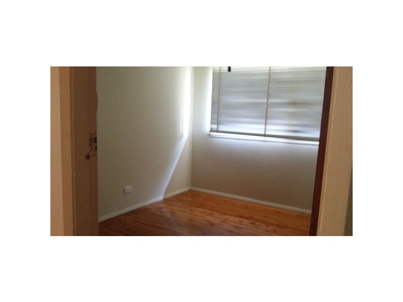 13 Lewis Street, Bradbury NSW 2560