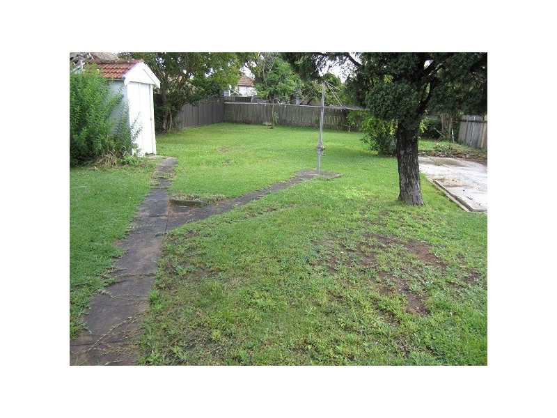 165 Griffiths Ave, Bankstown NSW 2200