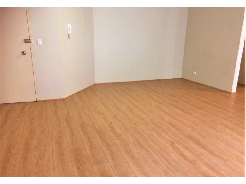 15 / 105 Meredith St, Bankstown NSW 2200