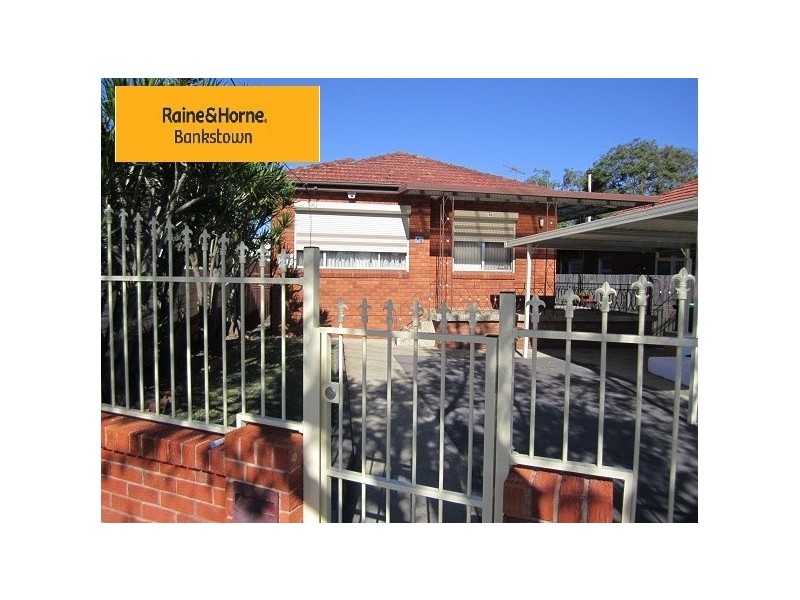 43 Wellington Rd, Birrong NSW 2143