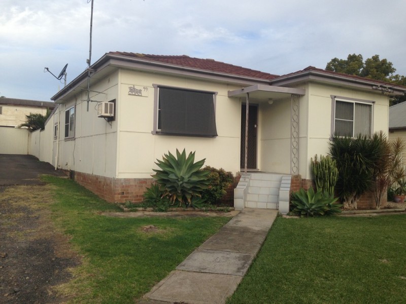 99 Simmat Ave, Condell Park NSW 2200