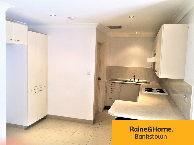 17/ 18-20 Weigand Ave, Bankstown NSW 2200