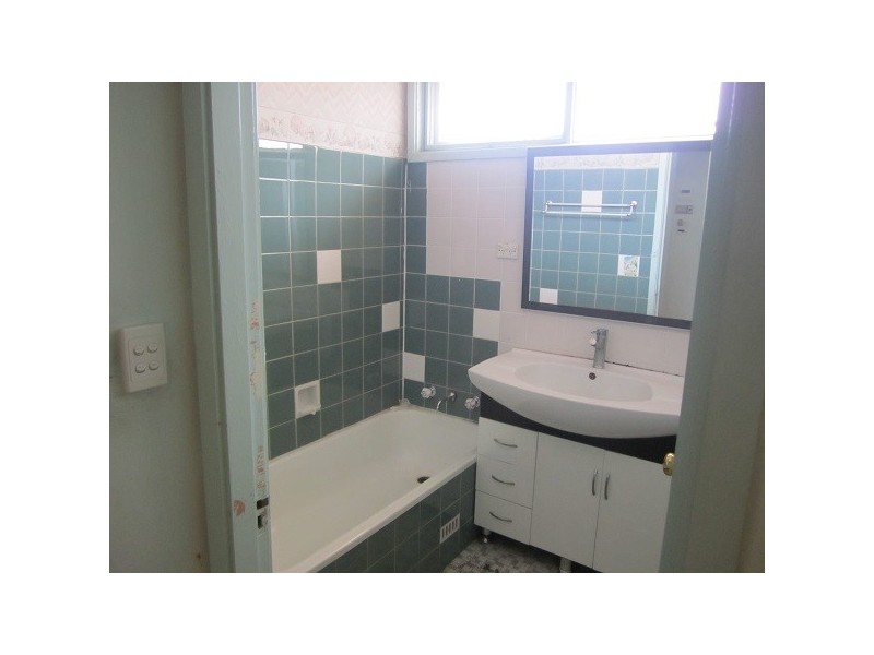 13 Denman Road, Georges Hall NSW 2198