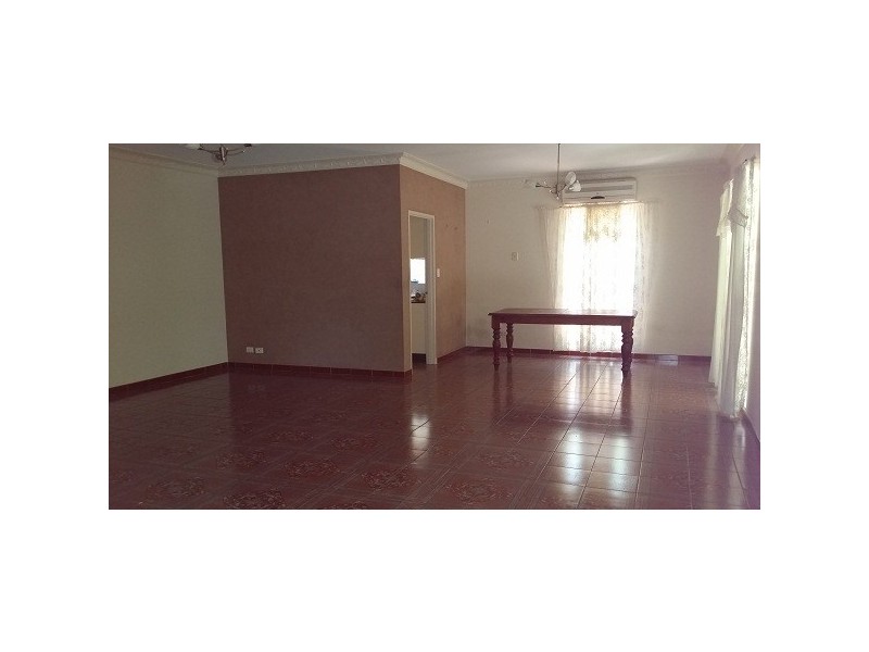 3/131 Boronia Road, Greenacre NSW 2190