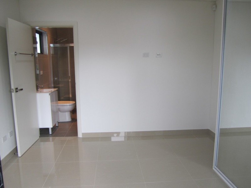 94 Roberts Rd, Greenacre NSW 2190