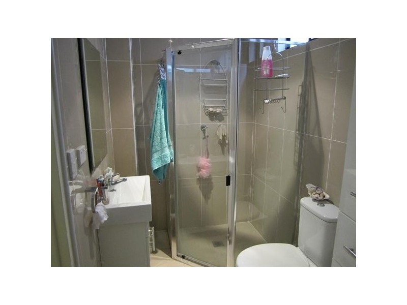 23 Caroline Cres, Georges Hall NSW 2198