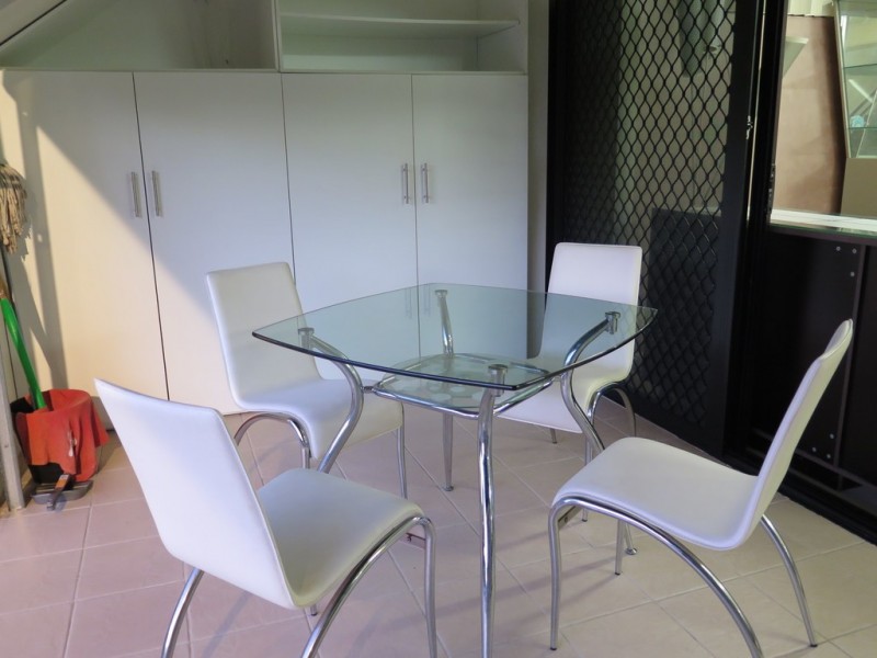 23 Caroline Cres, Georges Hall NSW 2198