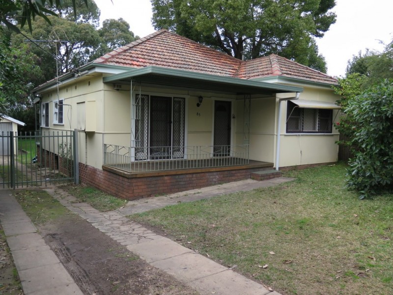 85 maiden street, Greenacre NSW 2190