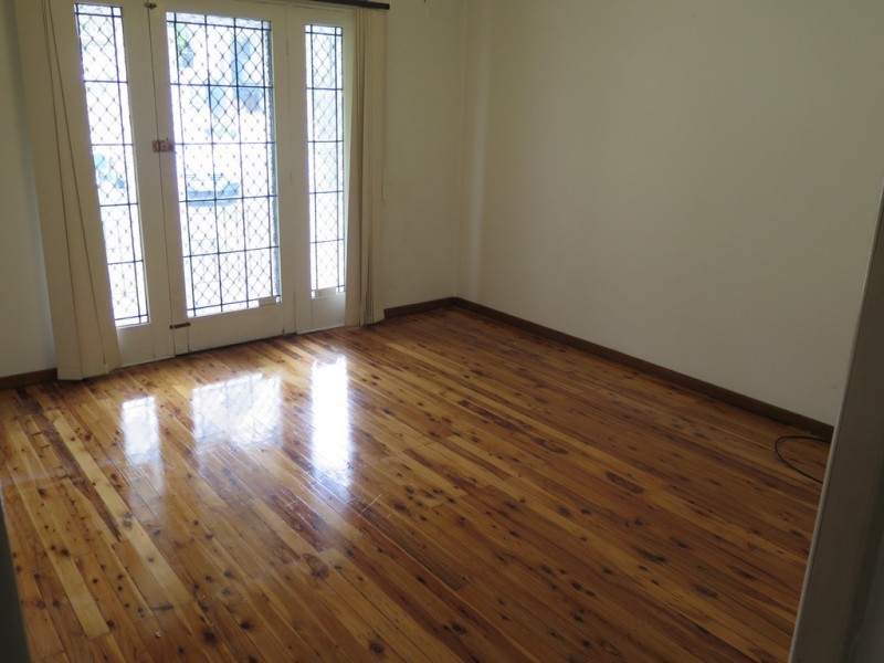 85 maiden street, Greenacre NSW 2190