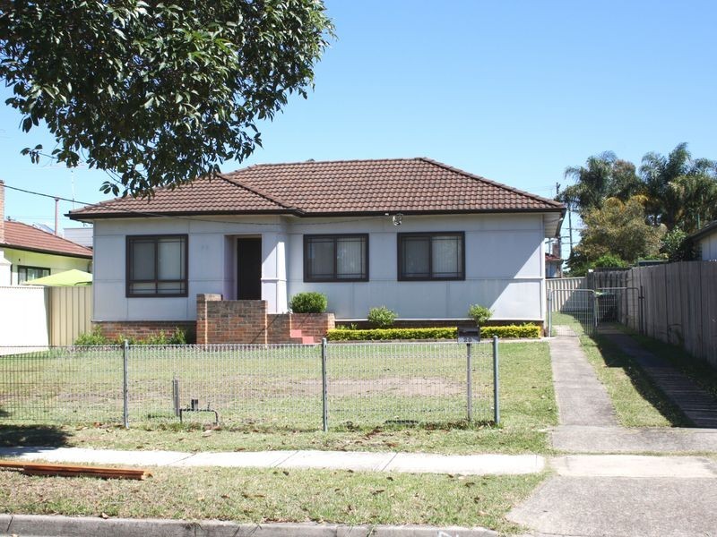 20 dargan street, Yagoona NSW 2199