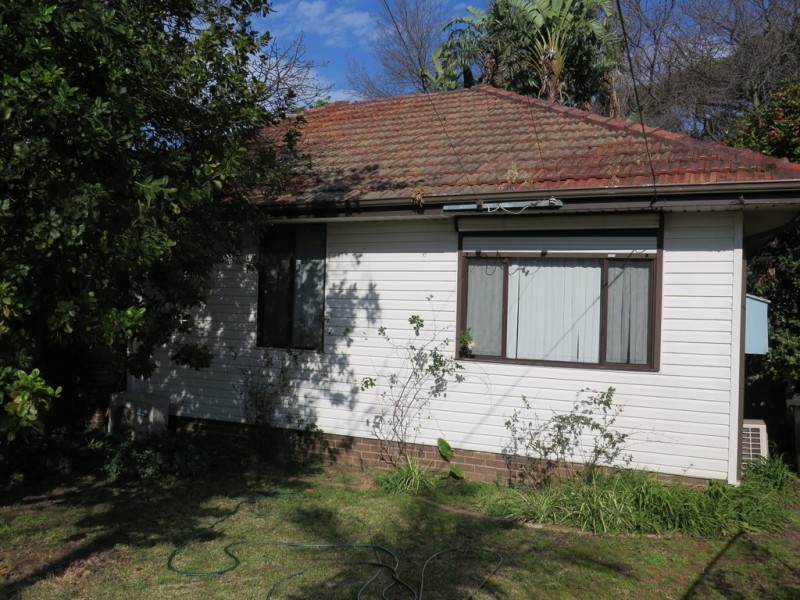 5 Terry Street, Greenacre NSW 2190