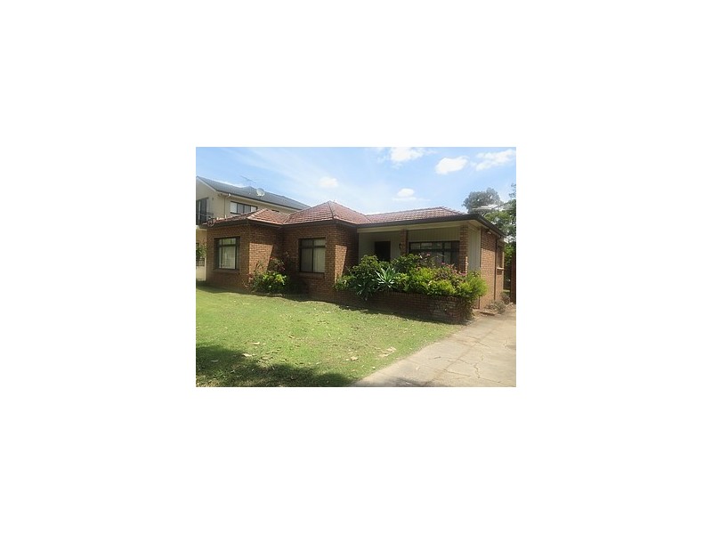 22 STRICKLAND, Bass Hill NSW 2197
