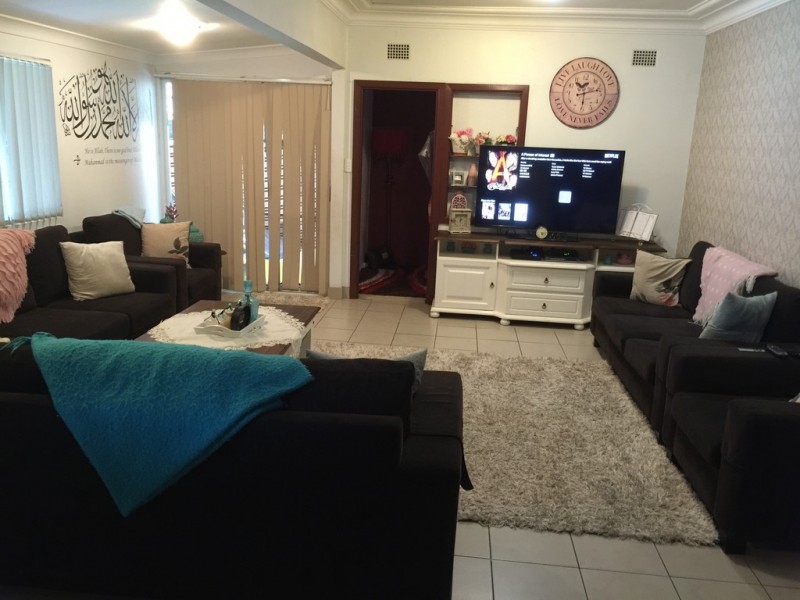 490 woodville, Guildford NSW 2161