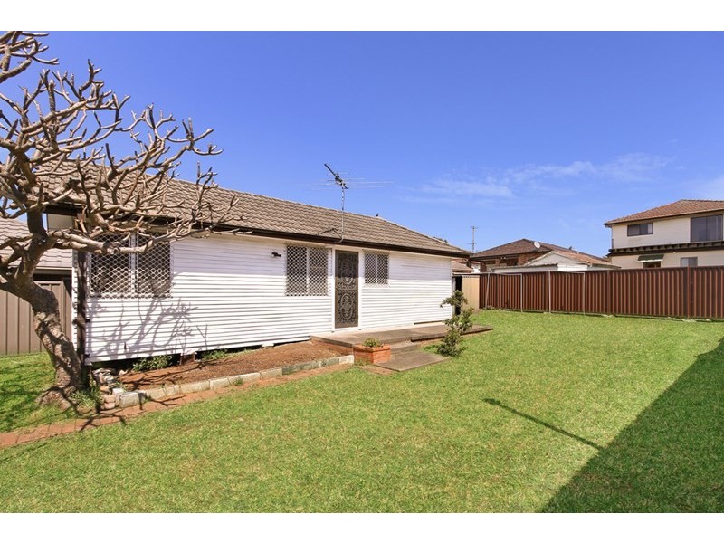 26 yeo street, Yagoona NSW 2199