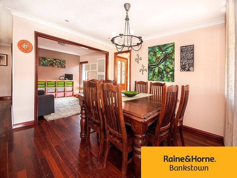 130 Bardia Pararde, Holsworthy NSW 2173