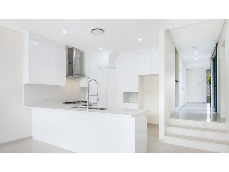 245A Wangee Rd, Greenacre NSW 2190