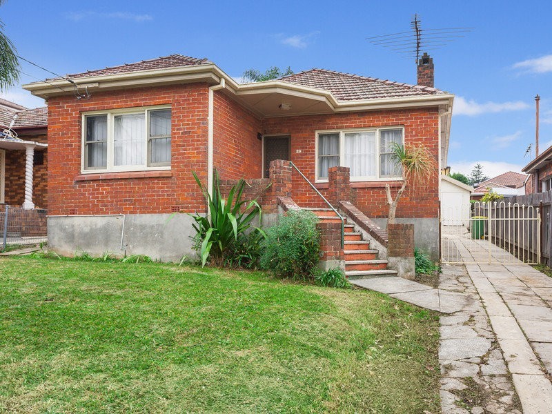 29 Carrisbrook Avenue, Punchbowl NSW 2196