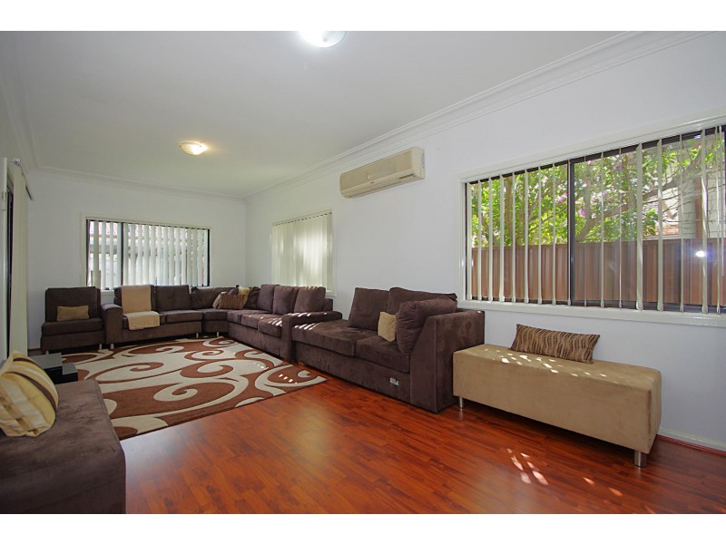 25 Davidson Road, Guildford NSW 2161