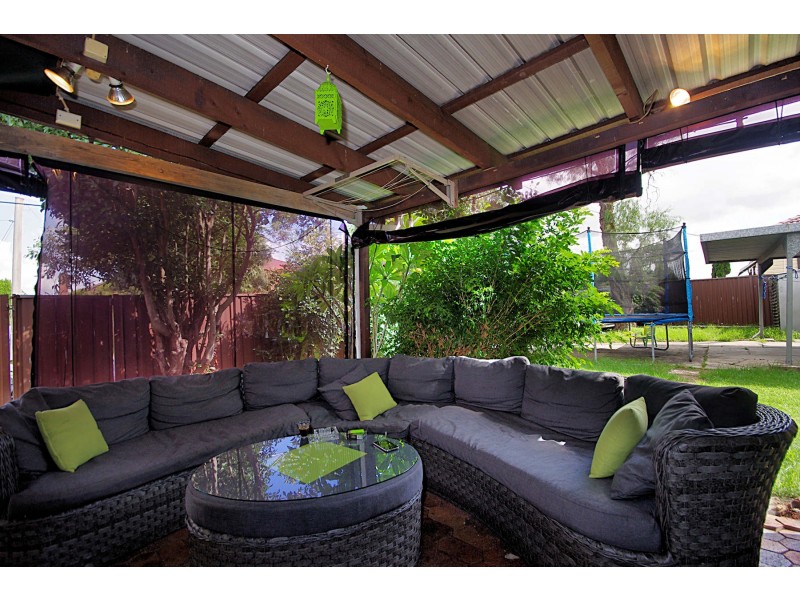 25 Davidson Road, Guildford NSW 2161