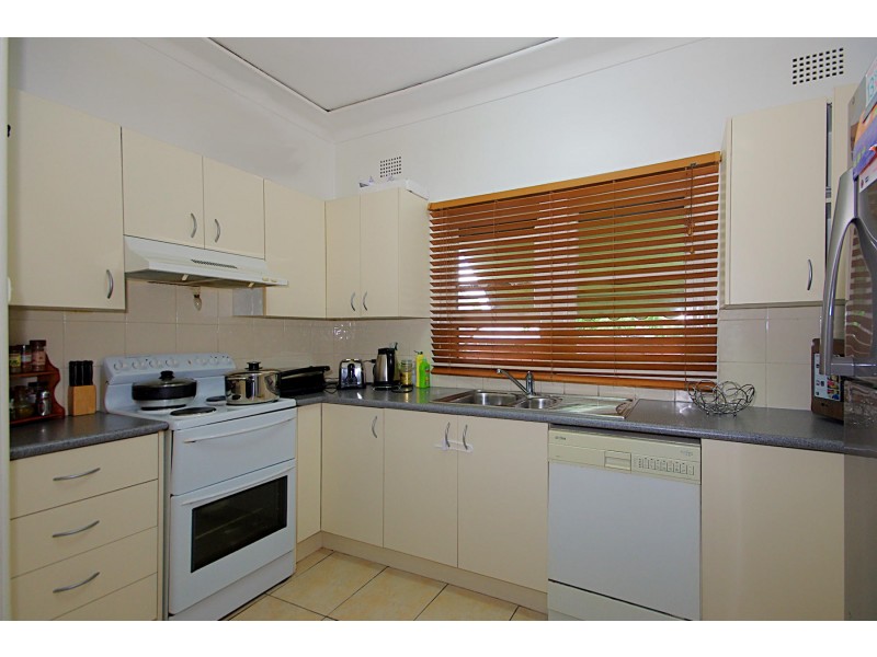 25 Davidson Road, Guildford NSW 2161