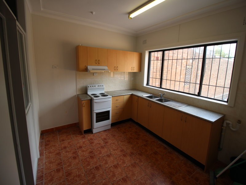 1/438 hume highway, Yagoona NSW 2199