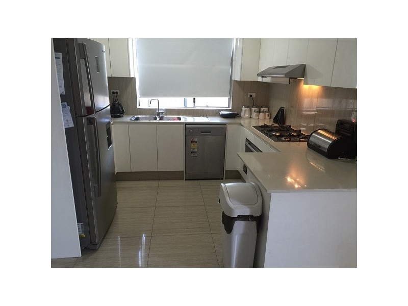 10a hewitt street, Greenacre NSW 2190