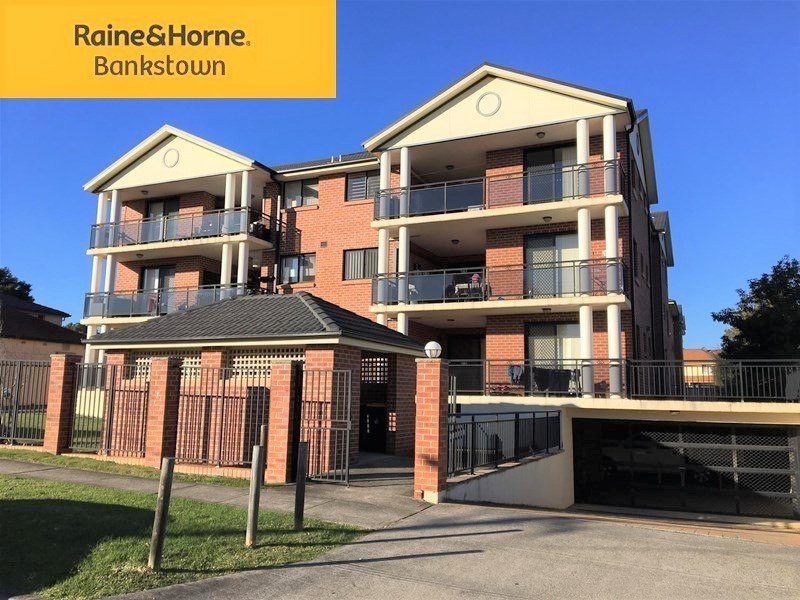 19/14-16 White Avenue, Bankstown NSW 2200