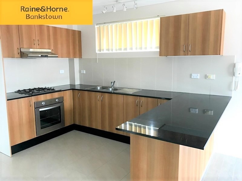 19/14-16 White Avenue, Bankstown NSW 2200