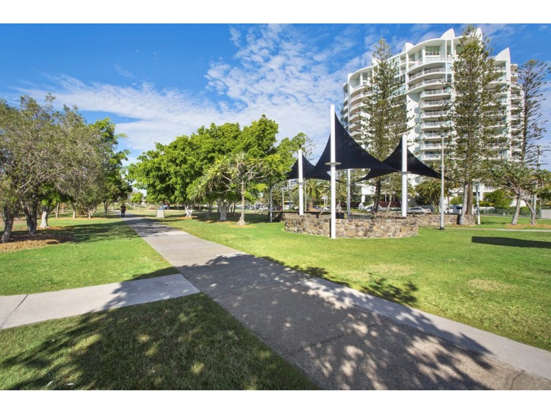 806/182-192 Marine Parade, Labrador QLD 4215