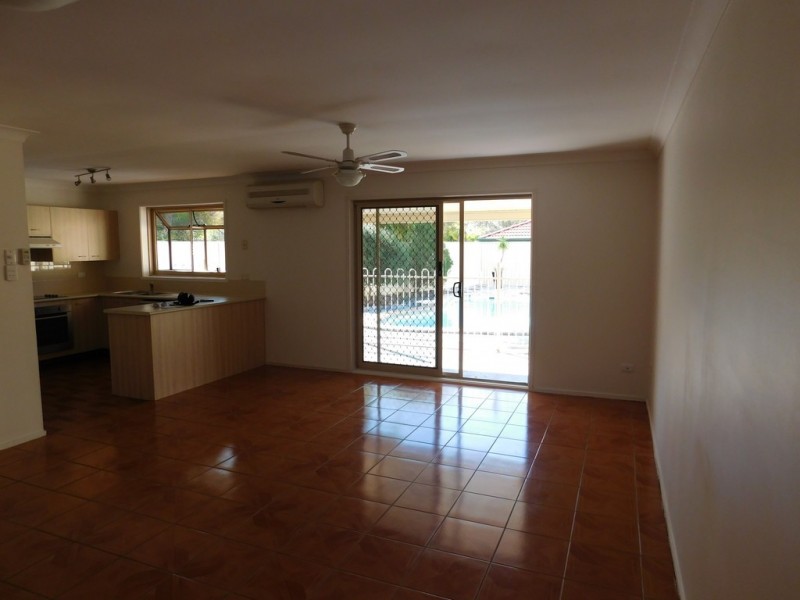 175 / 31 Usher Ave, Labrador QLD 4215