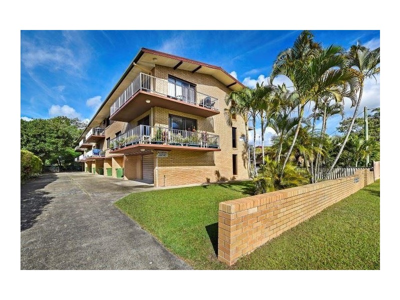 3/32 Imperial Parade, Labrador QLD 4215