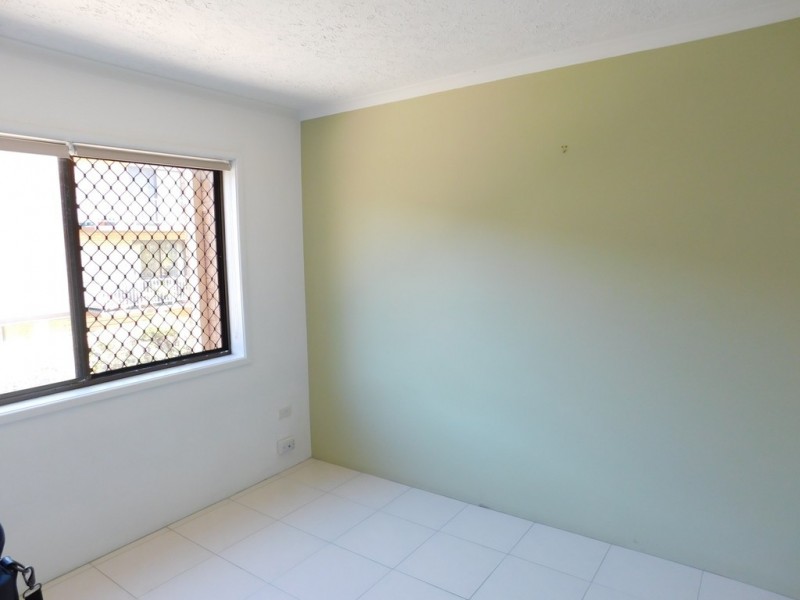 3/32 Imperial Parade, Labrador QLD 4215