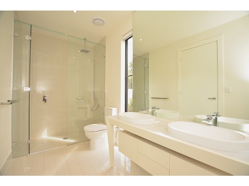 2329 Meliah Close, Sanctuary Cove QLD 4212