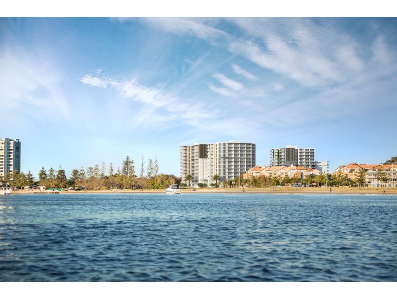 Labrador QLD 4215