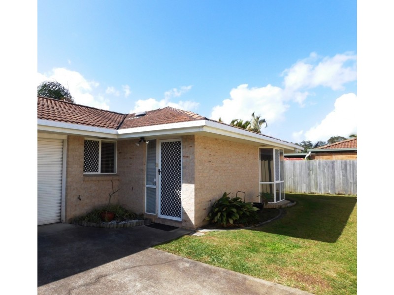 2/13 Riccarton Place, Labrador QLD 4215