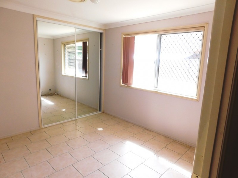 2/13 Riccarton Place, Labrador QLD 4215