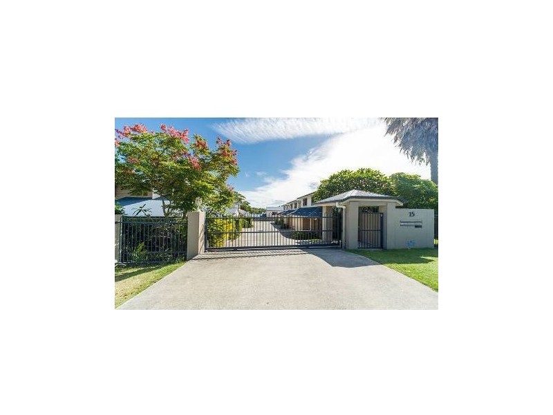 2 / 15 Harley Street, Labrador QLD 4215