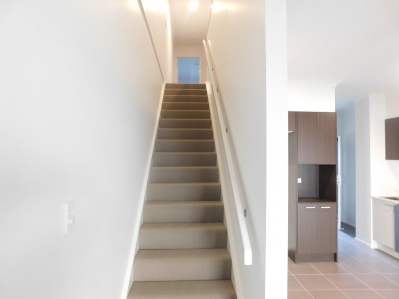 10/37 Azure Way, Hope Island QLD 4212