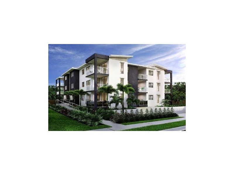 10/14-16 Proud Street, Labrador QLD 4215