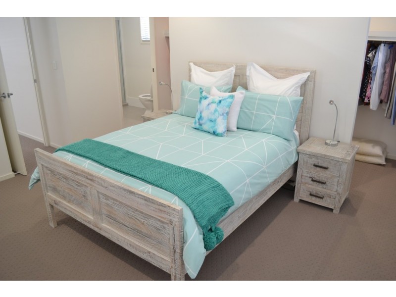 4 La Savina Drive, Coombabah QLD 4216