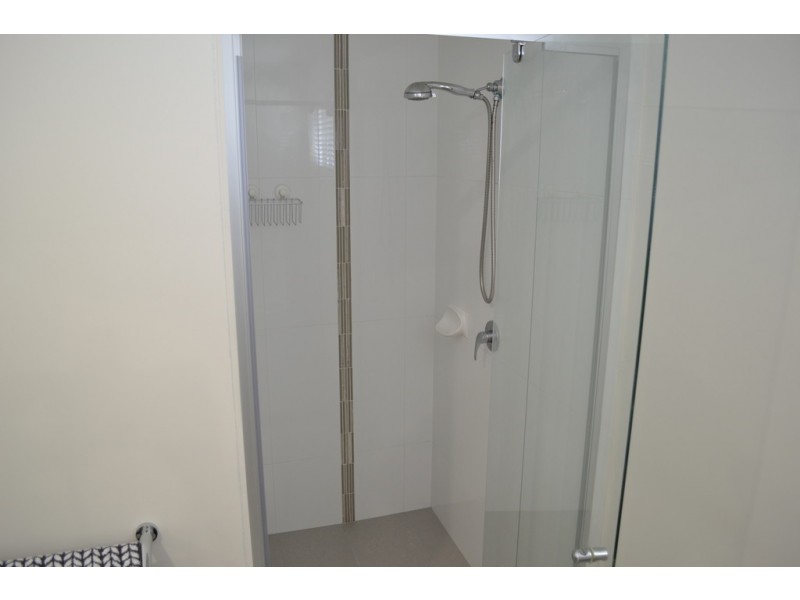 4 La Savina Drive, Coombabah QLD 4216