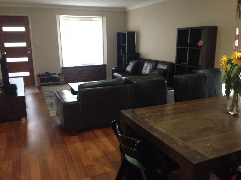 1/35 Kenny Drive, Labrador QLD 4215