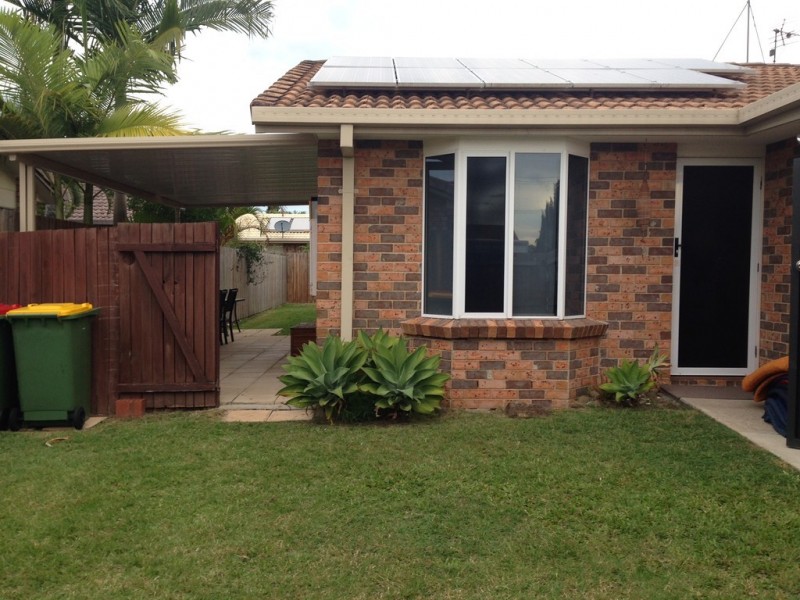 1/35 Kenny Drive, Labrador QLD 4215