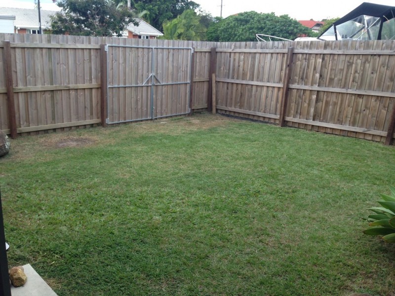 1/35 Kenny Drive, Labrador QLD 4215