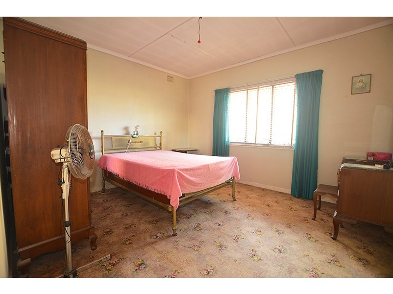 32 Echlin Street, Labrador QLD 4215